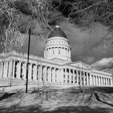 Utah State Capital Building. (665nm IR Filter)